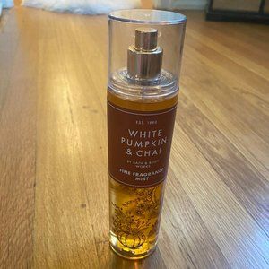 Bath & Body Works White Pumpkin & Chai Mist